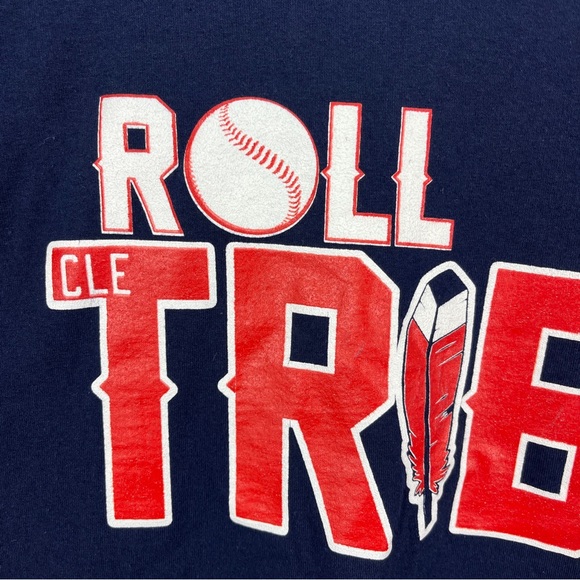 Cleveland Guardians Indians Roll Tribe Tshirt baseball Adult Sz L - Picture 6 of 11